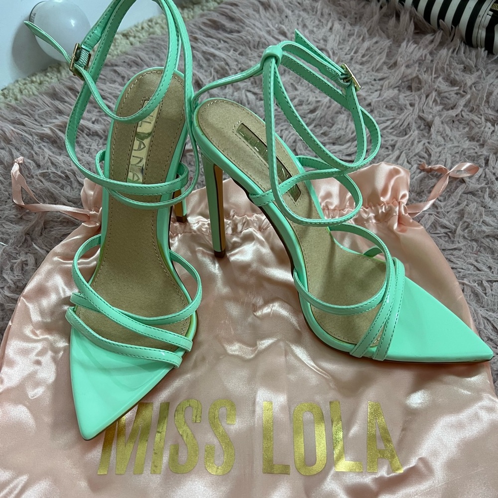 Miss Lola Heels